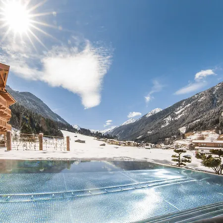 Living & Vitalhotel Edelweiss Готель 4*