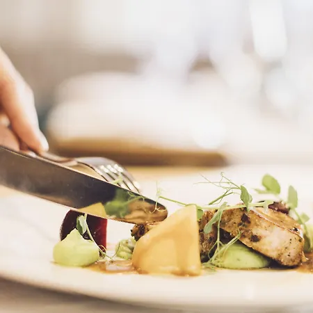 Living & Vitalhotel Edelweiss Нойштіфт-ім-Штубайталь