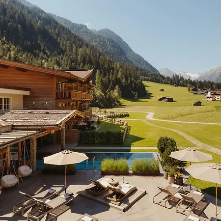 Living & Vitalhotel Edelweiss Отель