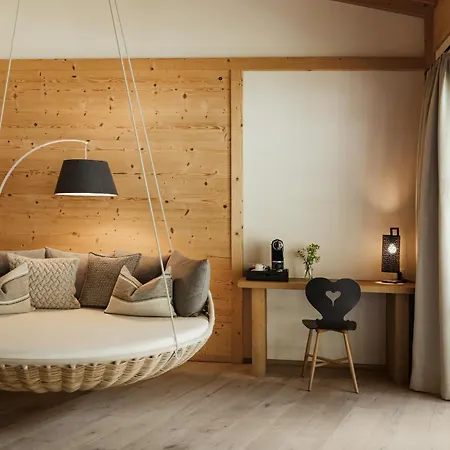 Living & Vitalhotel Edelweiss 4*