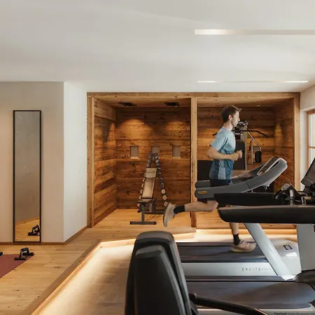 Отель Living & Vitalhotel Edelweiss