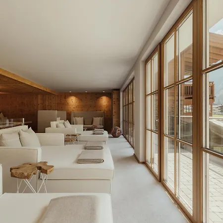 Living & Vitalhotel Edelweiss Отель 4*