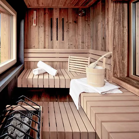 Living & Vitalhotel Edelweiss Готель 4*