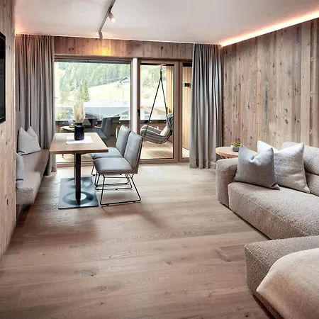 Готель Living & Vitalhotel Edelweiss