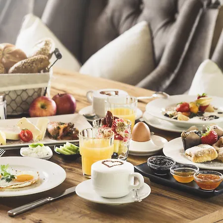 Hotel Living & Vitalhotel Edelweiss Neustift im Stubaital