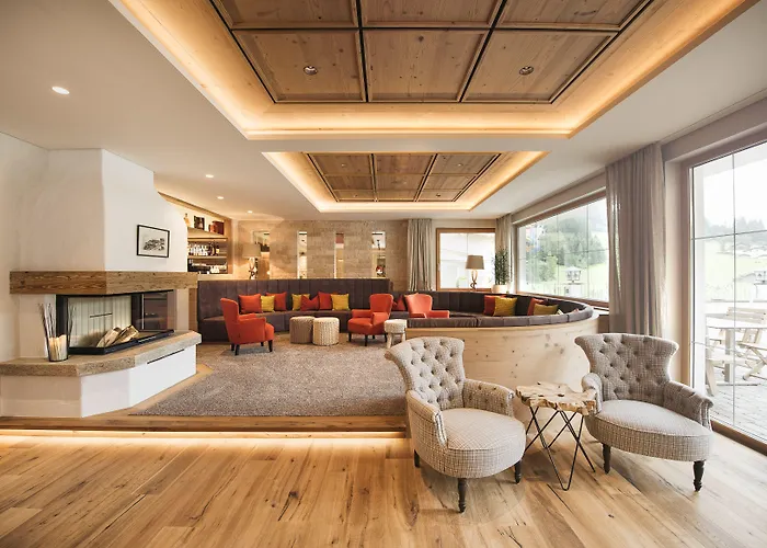 호텔 Living & Vitalhotel Edelweiss 4*