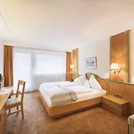 Living & Vitalhotel Edelweiss Отель 4*